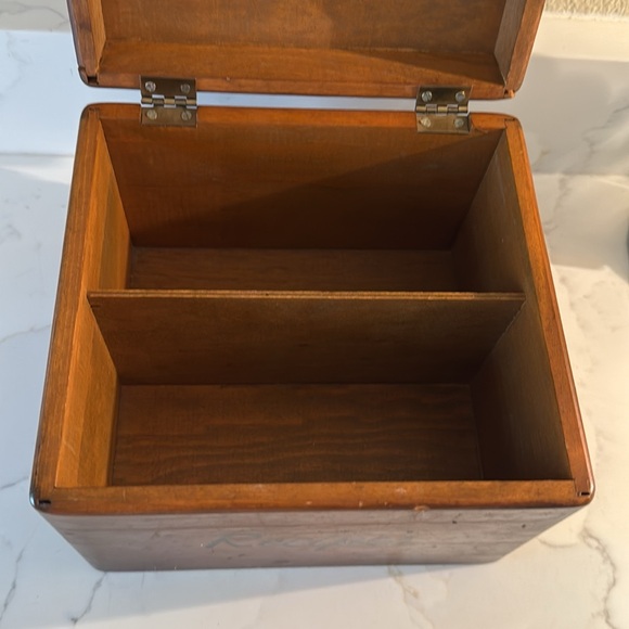 Vintage Wooden Cornucopia Recipe Box Large Divided - Picture 5 of 11
